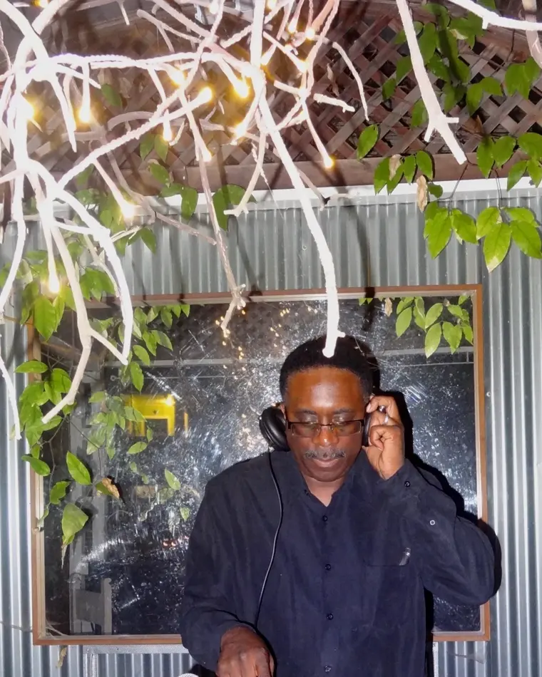 DJ Roy Stone
